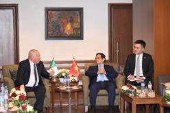 الجزائر وفيتنام تؤكدان أهمية تطوير التبادلات العلمية والثقافية وتعزيز التعاون في مجال الذاكرة التاريخية