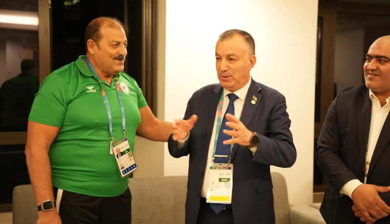 سفير الجزائر بالرياض يزور البعثة الرياضية المشاركة في ألعاب التضامن الإسلامي