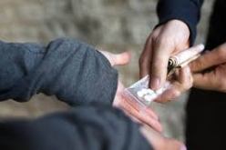 تنصيب اللجنة المكلفة بالكشف عن تعاطي المخدرات في المدارس