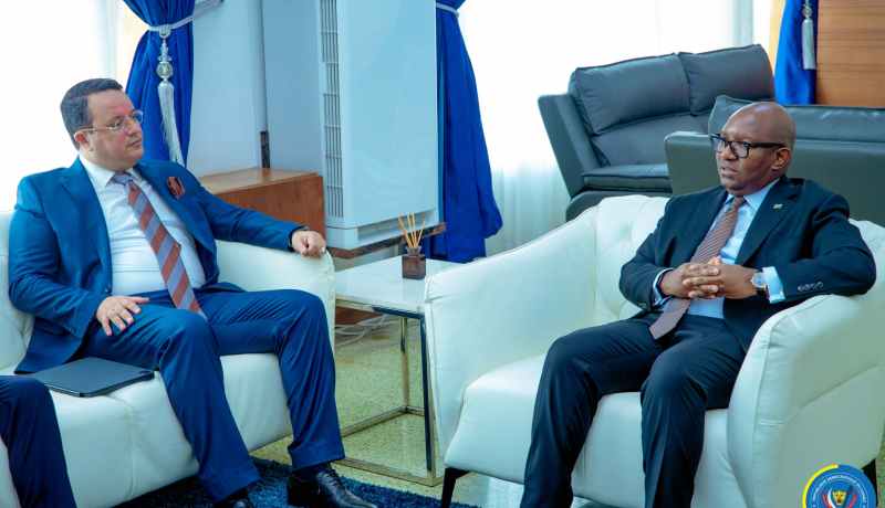 بودن يستقبل من طرف رئيس مجلس الشيوخ الكونغولي