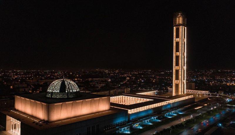 جامع الجزائر يوظف