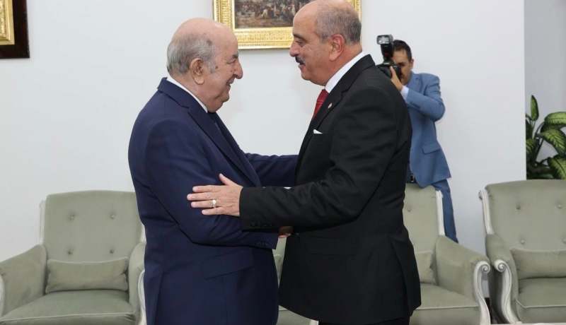 رئيس الجمهورية يستقبل وزير خارجية تونس