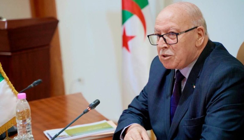 وزير الصناعة يقوم بزيارة عمل وتفقّد لولاية أدرار