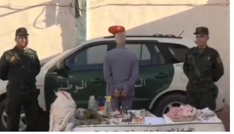 أم البواقي.. توقيف شخص بتهمة ممارسة طقوس السحر والشعوذة بمنزله العائلي