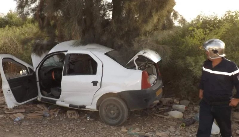 تلمسان.. قتيل وجريحان في انحراف سيارة واصطدامها بشجرة بالمنصورة 