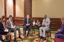 مباحثات ثنائية بين عطاف ووزير الخارجية الغامبي