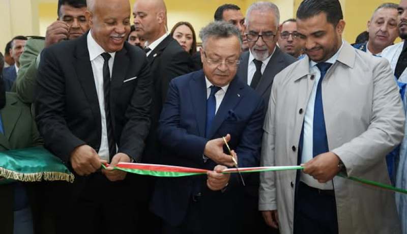 بالصور.. بداري يُدشن بعض المنشأت والمرافق البيداغوجية بجامعة تندوف