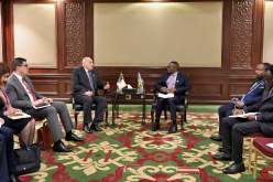 عطاف يباحث مع وزير الخارجية والتكامل الإقليمي والتعاون من أجل التنمية البوروندي