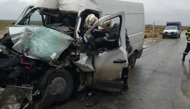 إصابة شخصين في حادث مُروع ببريكة