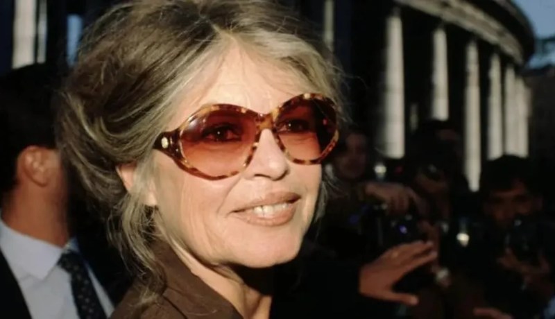 وفاة الممثلة والمغنية بريجيت باردو