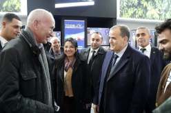 وزيرا التجارة الداخلية والخارجية يزوران أجنحة المؤسسات المشاركة في معرض الإنتاج الجزائري