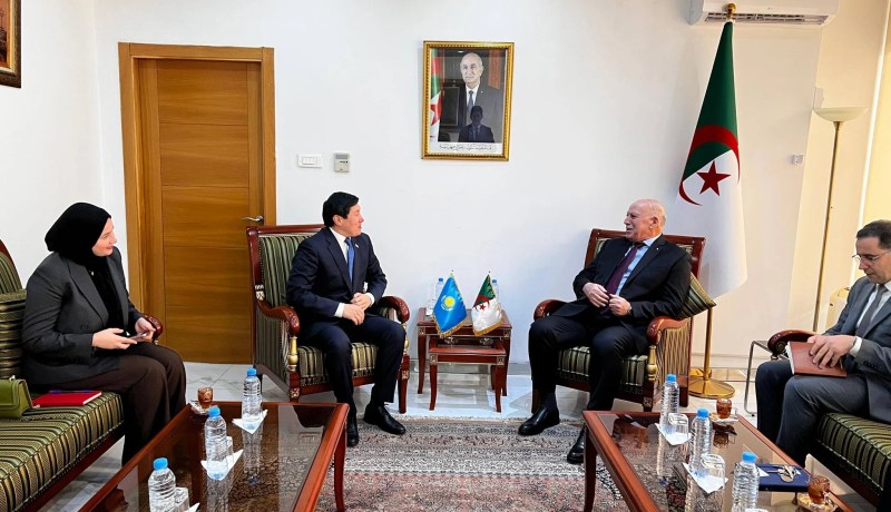 الجزائر وكازاخستان تبحثان شراكة صناعية استراتيجية في عدة قطاعات