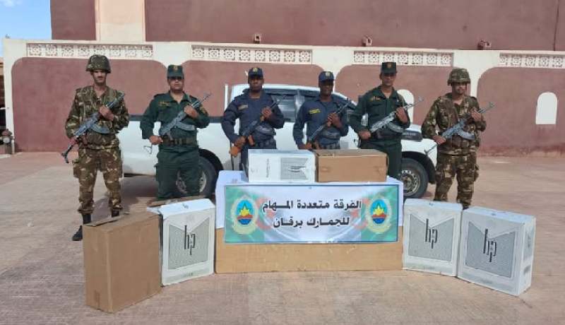 أدرار.. إحباط محاولة تهريب 1.487 خرطوشة سجائر ومهلوسات