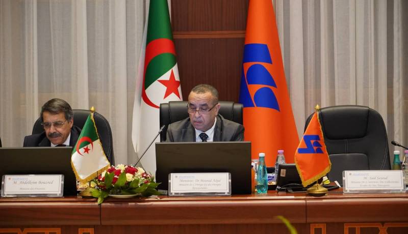 عجال يثمّن جاهزية سونلغاز لمواجهة تحديات صائفة 2025