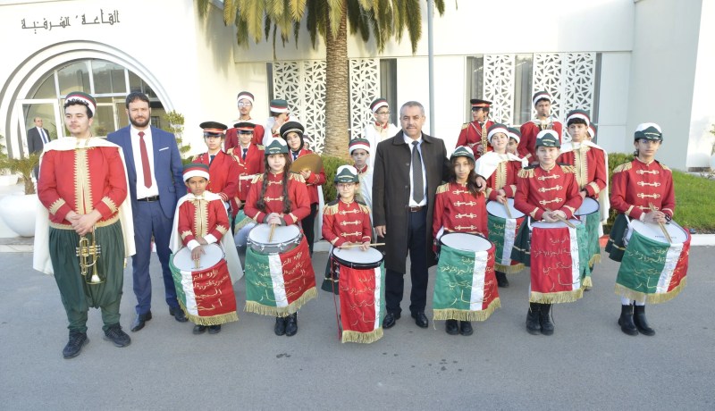 سعداوي يُكرم  التلاميذ الأوائل المتأهلين للمسابقة الدولية “شهر اللغة العربية”