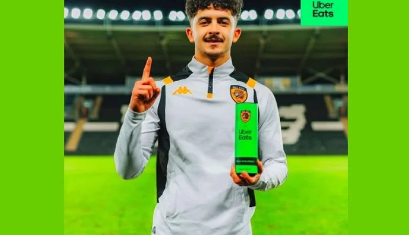 بلومي ينال جائزة أفضل لاعب في هال سيتي 