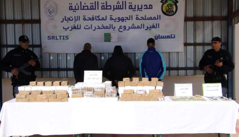 تلمسان: تفكيك شبكة مختصة في ترويج المخدرات وحجز أكثر من 170 كلغ