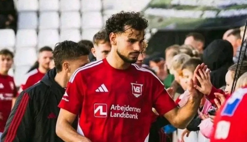 أمين شياخة مرشح لجائزة خاصة في الدوري الدانماركي