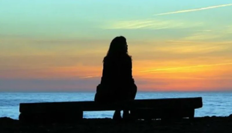 أبكي يوميا يتمي ونفور إخوتي مني