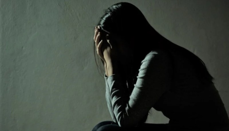 لفَّ اليأس قلبي.. ونسجت من خيوط الحزن رداء لي