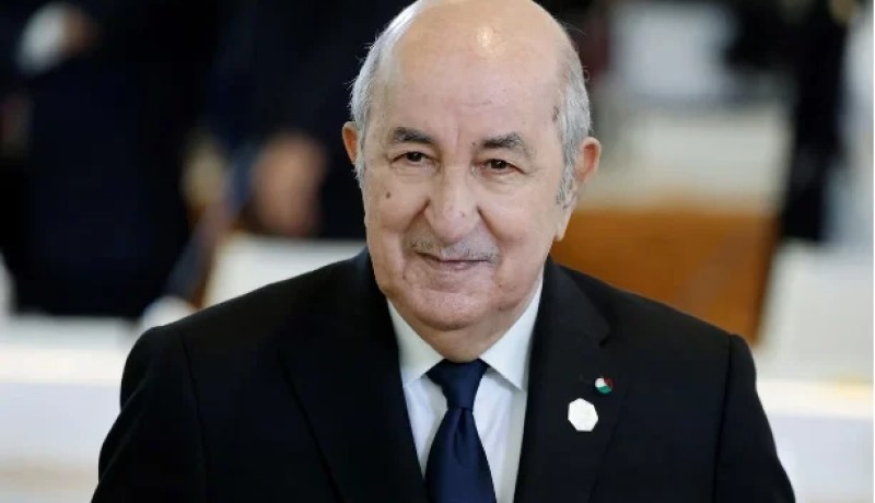 معرض الانتاج الجزائري: رئيس الجمهورية يزور جناح مجمع الحليب ”جيبلي”