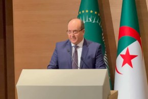 الوزير الأول يشرف على افتتاح الطبعة الـ4 للمؤتمر الإفريقي للمؤسسات الناشئة