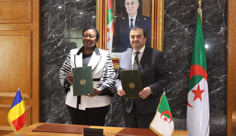 التوقيع على محضر محادثات بين الجزائر وتشاد بمجالي المحروقات والمناجم
