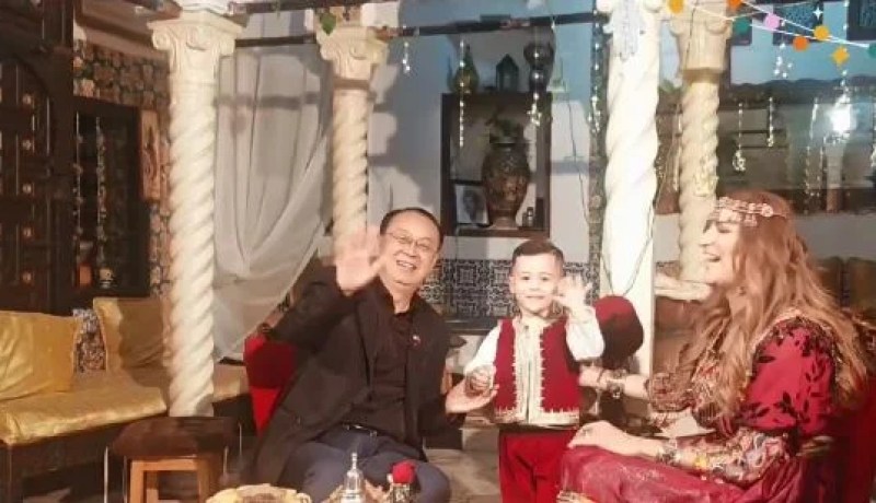 سفير الصين بالجزائر يحتفل مع الجزائريين بالسنة الأمازيغية الجديدة