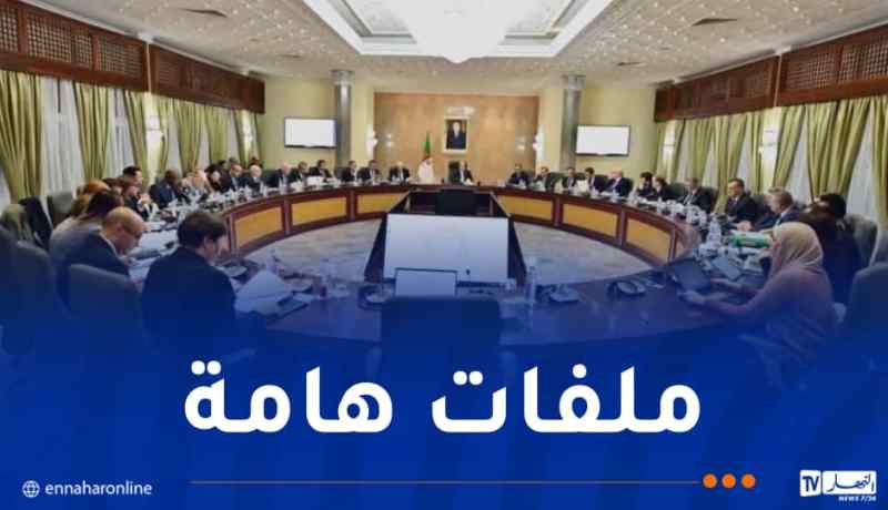 فتح الأقسام الخاصة في الوسط المدرسي.. الوزير الأول يترأس اجتماعًا للحكومة