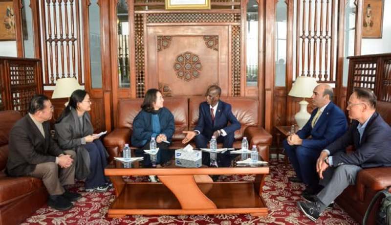  وفد برلماني من جمهورية كوريا يحل بالجزائر