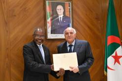 عطاف يستقبل سفير ناميبيا الجديد