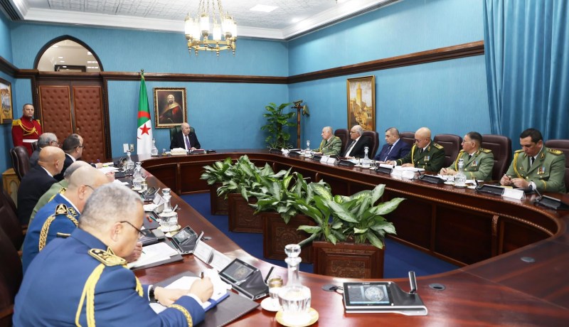 الوضع الأمني داخل الوطن وعلى الحدود محور اجتماع المجلس الأعلى للأمن