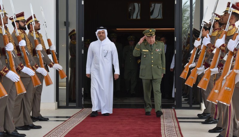 الفريق أول شنڨريحة يطّلع بالدوحة على أحدث الصناعات الحربية البحرية