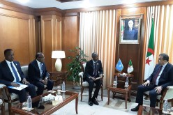 عرقاب يستقبل وفداً صومالياً يحمل رسالة رئاسية إلى الرئيس تبون