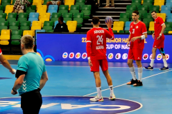 المنتخب الوطني لكرة اليد ينهزم أمام مصر ويواجه أنغولا في مباراة مصيرية للتأهل