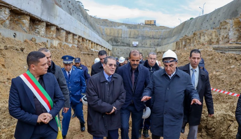 الخط المنجمي الشرقي: جلاوي يشدد على تسريع وتيرة إنجاز الشطر العابر لسوق أهراس