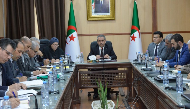 وزير التربية يشدد على ضرورة توفير كل التنظيمات لاتمام التكوين القبلي للإدماج