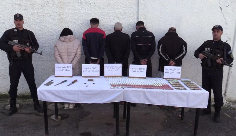 العاصمة: مسن يقود شبكة لترويج المخدرات والمهلوسات في اولاد فايت