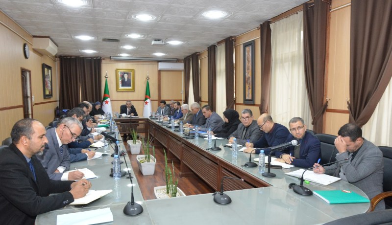 وزير التربية يدعو إلى توثيق الصفحات الرسمية لمديريات التربية