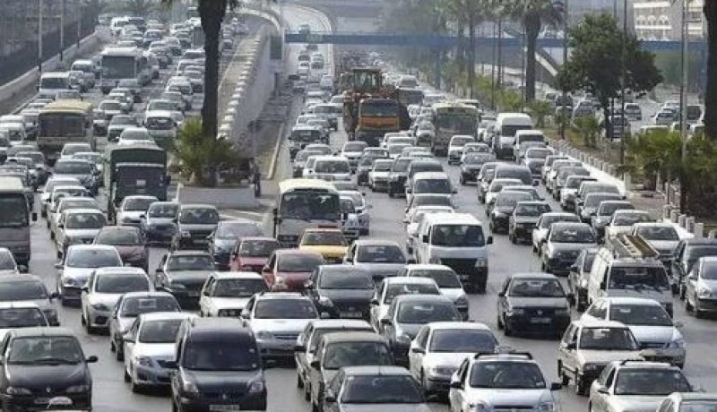 تعديل قانون المرور الجديد: إزالة الطابع الجنائي، تخفيض الغرامات وتوحيد العقوبات بين جميع السائقين