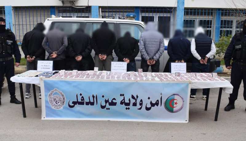شرطة عين الدفلى تضبط 6105 قرص مهلوس وتوقف 10 أشخاص