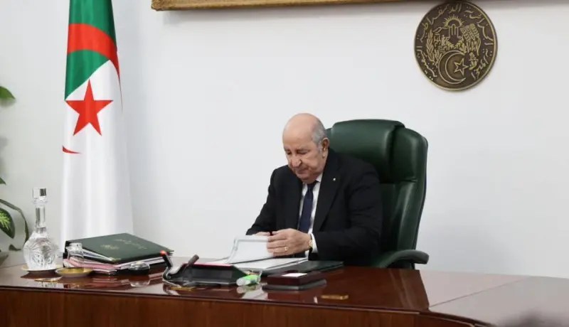 رئيس الجمهورية يترأس اجتماعا لمجلس الوزراء