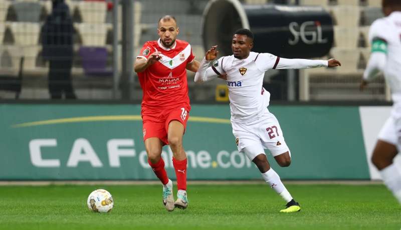 الحكم يحرم بلوزداد من تقدم مريح في الشوط الأول أمام ستيلينبوش