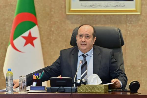 الوزير الأول يشرف على الاحتفالات الرسمية بالذكرى الـ 68 لمجزرة ساقية سيدي يوسف