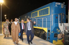 بوطبيق يزور محطة القطار بتندوف ويشيد بمشروع القرن غارا جبيلات 