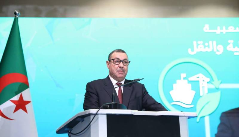 سعيود: تسريع تجهيز الموانئ واعتماد تقنيات صديقة للبيئة للحد من الانبعاثات الكربونية