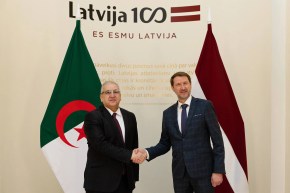 مقرمان يترأس الدورة الثانية للمشاورات السياسية الثنائية الجزائرية-اللاتفية