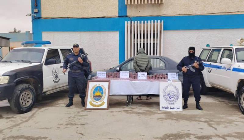 جمارك الأغواط توقف شخصا بحوزته قرابة 13 ألف قرص بريغابالين