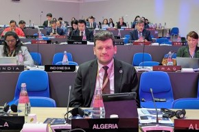 وزير الفلاحة يستعرض إستراتيجية الجزائر لتعزيز أمنها الغذائي بروما