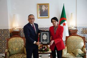 رئيسة المحكمة الدستورية تستقبل سفير جمهورية إندونيسيا